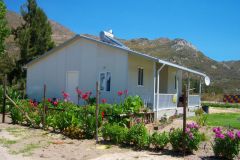 StaffCottage_Slanghoek2